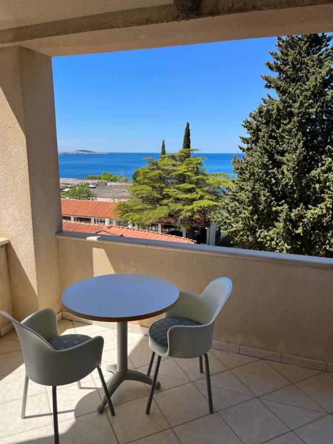 Aparthotel Plat Mlini Eksteriør billede
