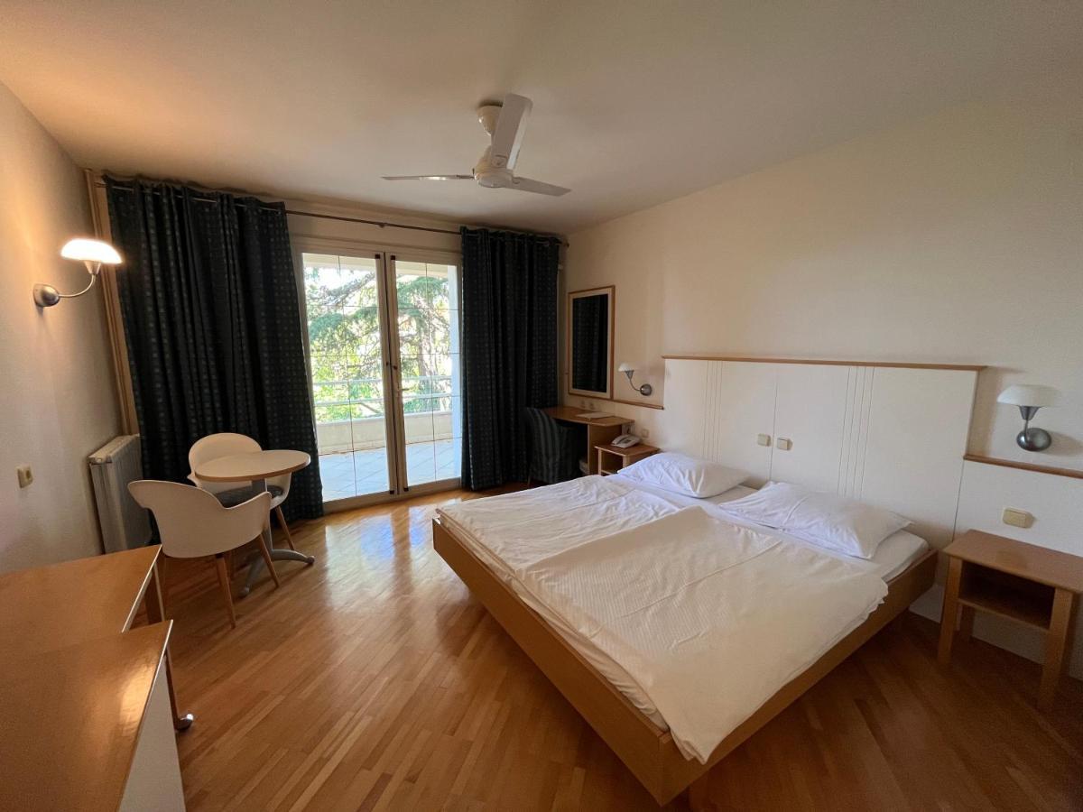 Aparthotel Plat Mlini Eksteriør billede