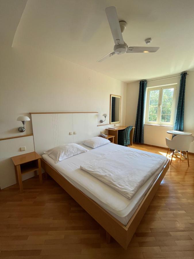 Aparthotel Plat Mlini Eksteriør billede
